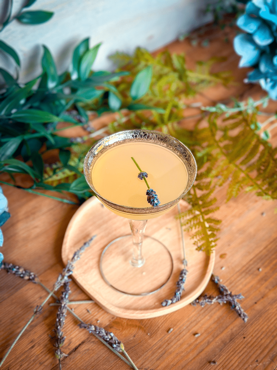 Lavender Bee's Knees Cocktail recipe
