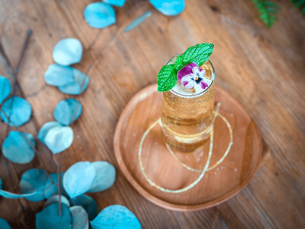 Cherry Blossom Green Tea Spritz- Cherry Blossom cocktail recipe