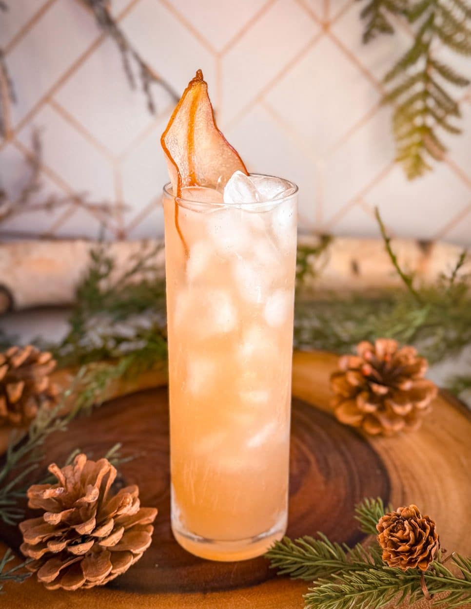 Snowy Orchard Spritz cocktail recipe
