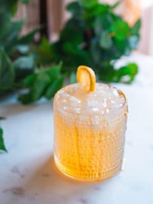 Whiskey Lemonade cocktail recipe